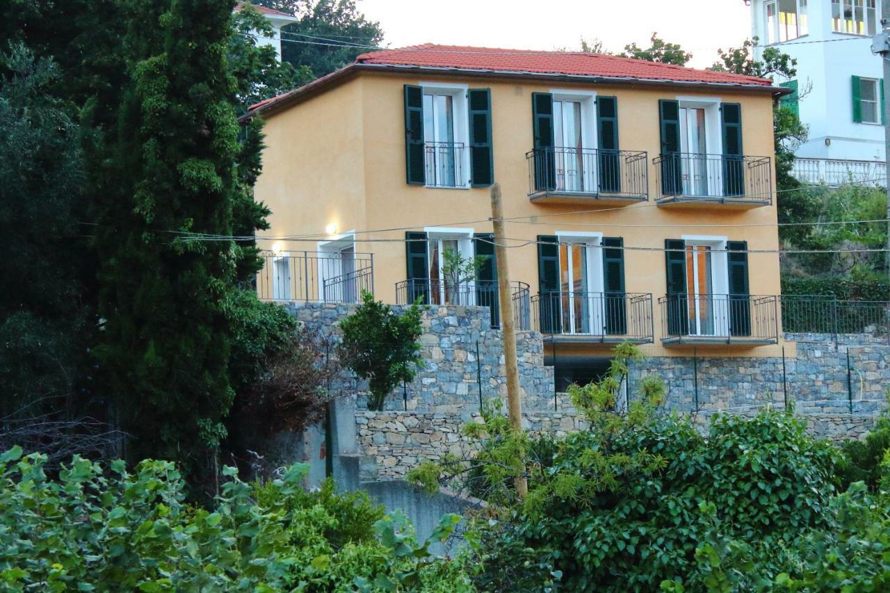 Casa Laura Villa Imperia Eksteriør bilde